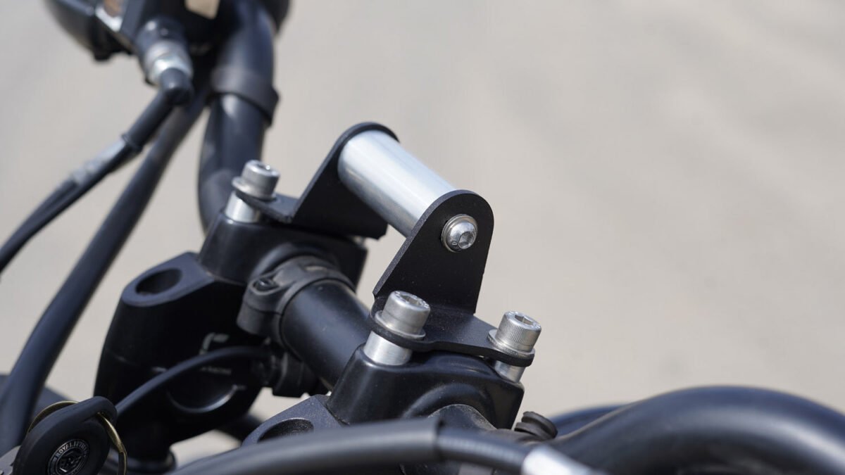 Gps Utility Mount For Himalayan 450 Handlebar Type - Motoblazer