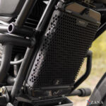 Zana Radiator Guard Honeycomb Black For Yezdi Adventure 2025 - Image 7