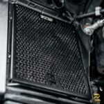 Z Pro Radiator Guard Honeycomb Black (Pair ) For BMW R 1300 GS - Image 3