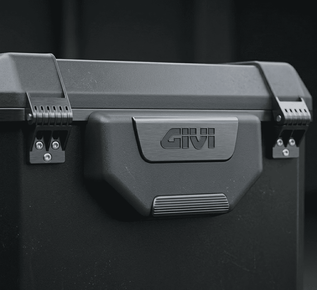 GiviBackrestBMTB39WithScrewSets_FG-BMTN39_2 Givi BMTB39 Backrest With Screw Sets - Image 1